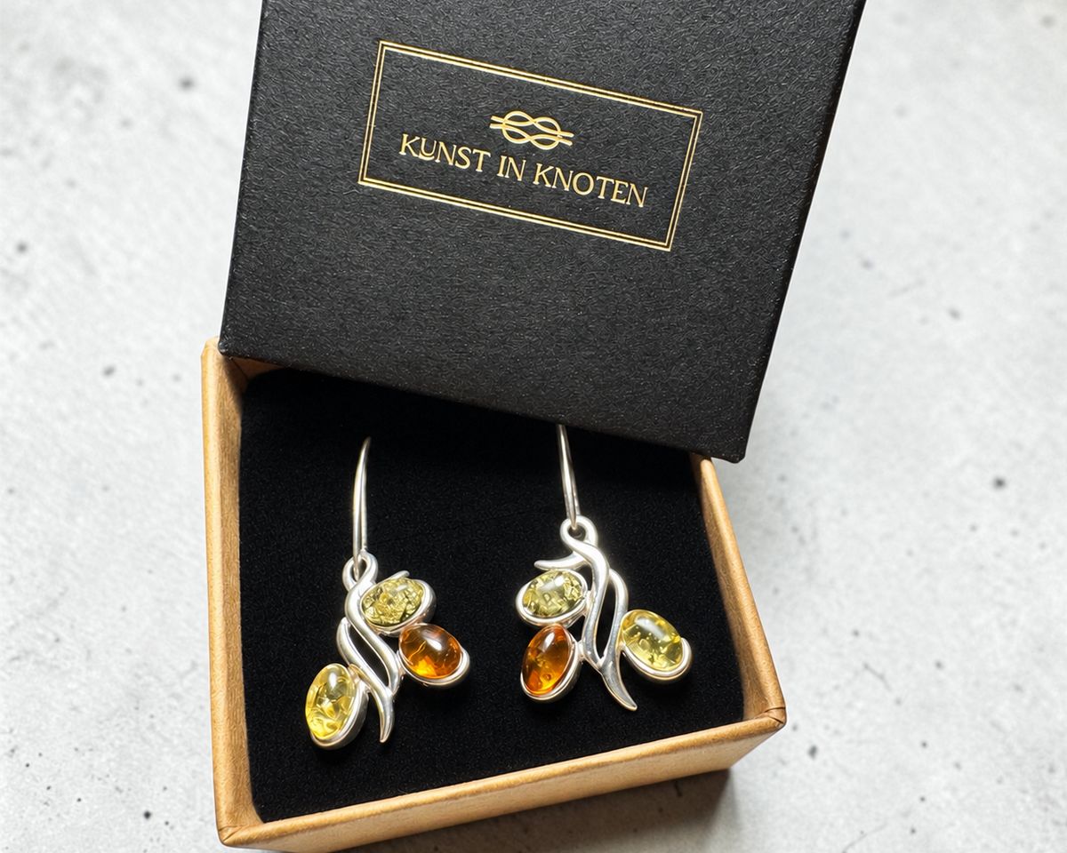 Baltische Bernstein Ohrringe Lichtspiel aus 925 Sterling Silber in Kunst in Knoten Geschenkbox